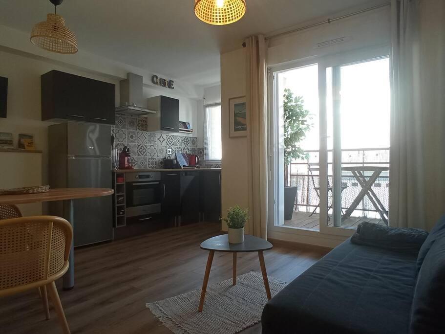 A 50 M De La Plage, Appartement De 35 M2 : Les Pieds Sales Brehal Ngoại thất bức ảnh